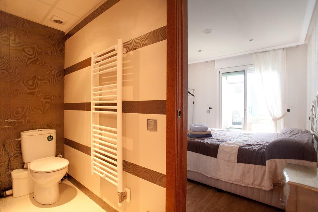 Apartamento Amposta 살루 객실 사진